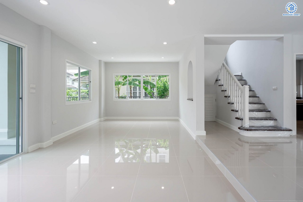 บ้านมือสองตกแต่งใหม่ แบรนด์ LH ม.ชัยพฤกษ์ บางบัวทอง หลังใหญ่ เนื้อที่ 67 ตร.ว. ฟังก์ชัน 3 ห้องนอน 2 ห้องน้ำ จอดรถได้ 2 คัน พร้อม Facilities ครบครัน บนทำเลเดินทางสะดวก ติดถนนบางกรวย-ไทรน้อย ใกล้เซ็นทรัลเวสต์เกต และรถไฟฟ้าสายสีม่วง "สถานีบางพลู"...